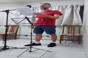 Atores gravam falas da Paixão de Cristo