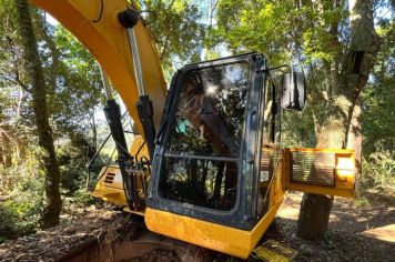 Escavadeira hidráulica da prefeitura de Imigrante é alvo de roubo