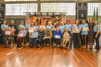 Imigrante celebra a 32ª Festa Municipal do Idoso com homenagens e alegria