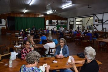 Iniciado Torneio de Canastra e Bisca