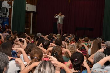 Uma noite mágica em homenagem às mulheres