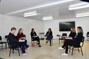 Educação e diretoras planejam atividades do decorrer do ano