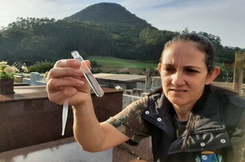Agente de Endemias alerta para focos de dengue