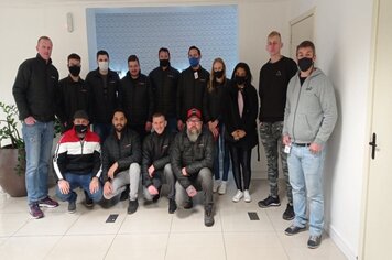 Saúde de Imigrante participa da 18ª Sipat da Metalúrgica Hassmann