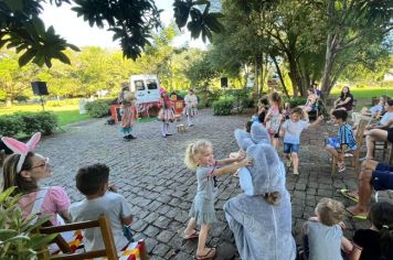  Páscoa Feliz animou crianças na Praça Municipal