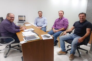 Município e Sicredi realizarão parceria para colocação de placas de identificação de ruas