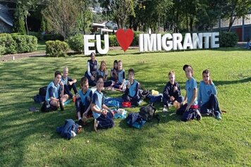 EMEF Santo Antônio realiza passeio na Semana do Município