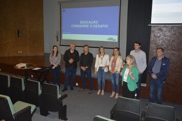 Liderança e trabalho em equipe pautam Formação de Gestores da Educação