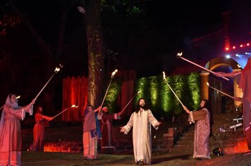 Paixão de Cristo promete emocionar o público