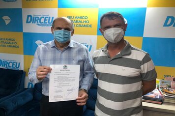 Secretário Charles visita Deputado Franciscon para encaminhar demandas