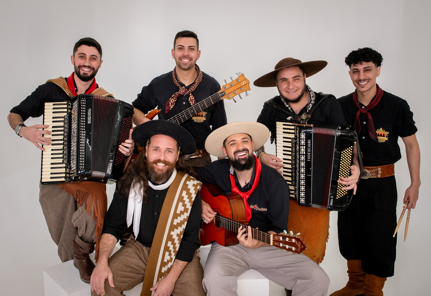 Imigrante celebra a Semana Farroupilha com programação especial no Ginásio do ECAS