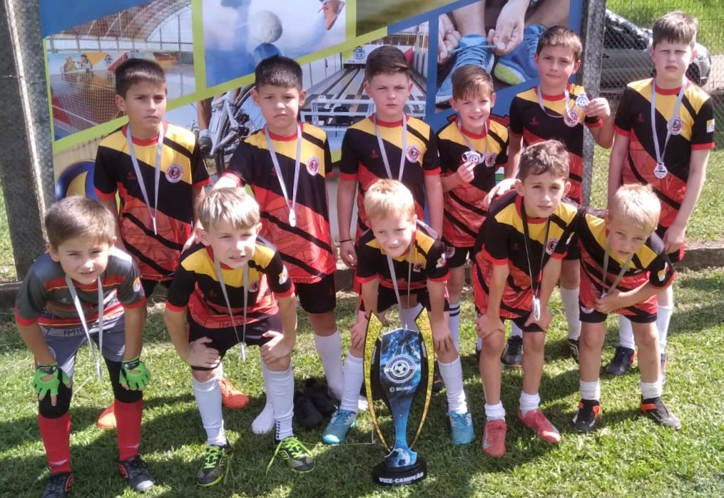 Escolinha de Imigrante é destaque nas finais do 1º Torneio Lifuty 7 Sicredi 2025