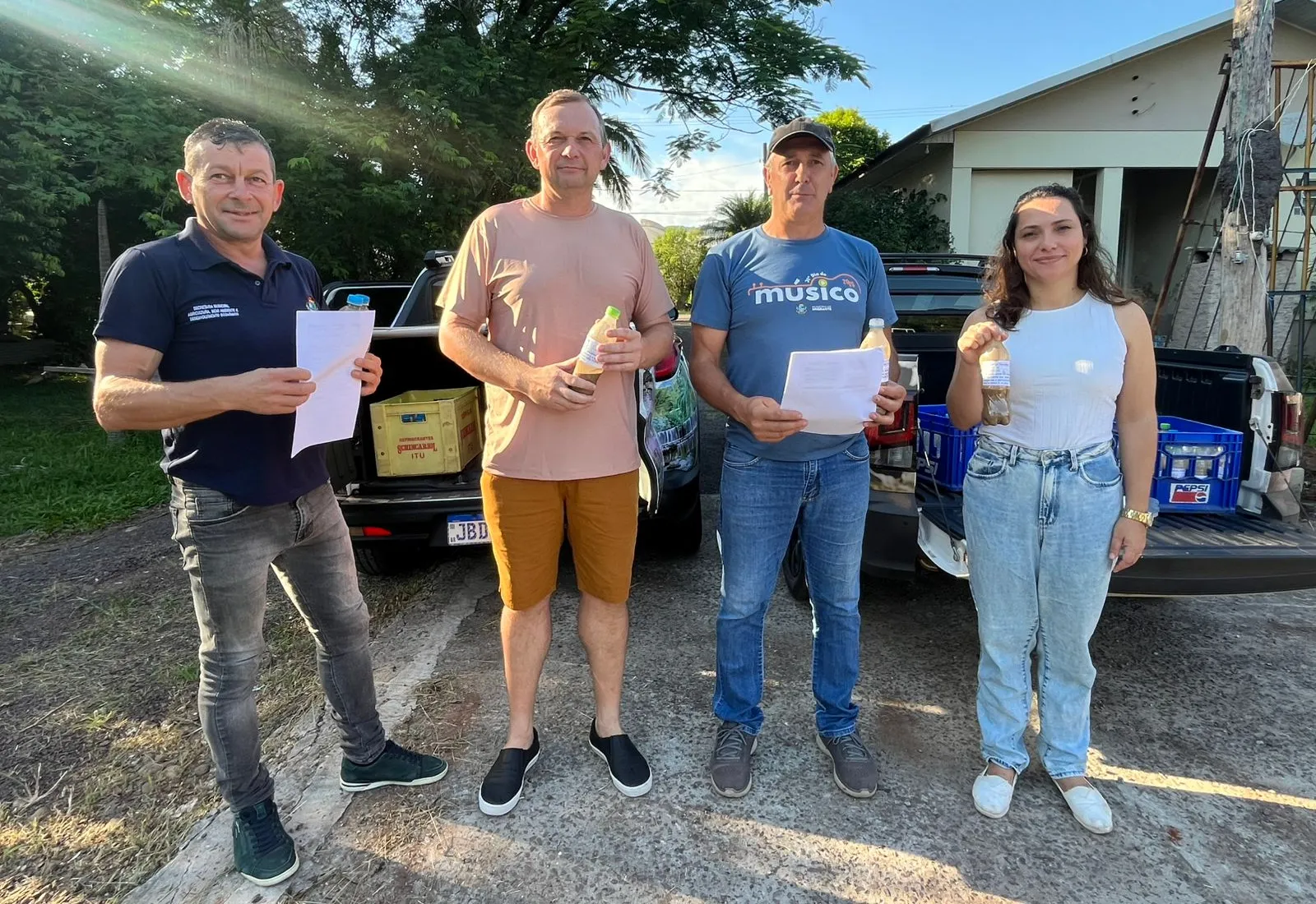 Secretaria de Agricultura de Imigrante realiza entrega de larvicida para controle do borrachudo